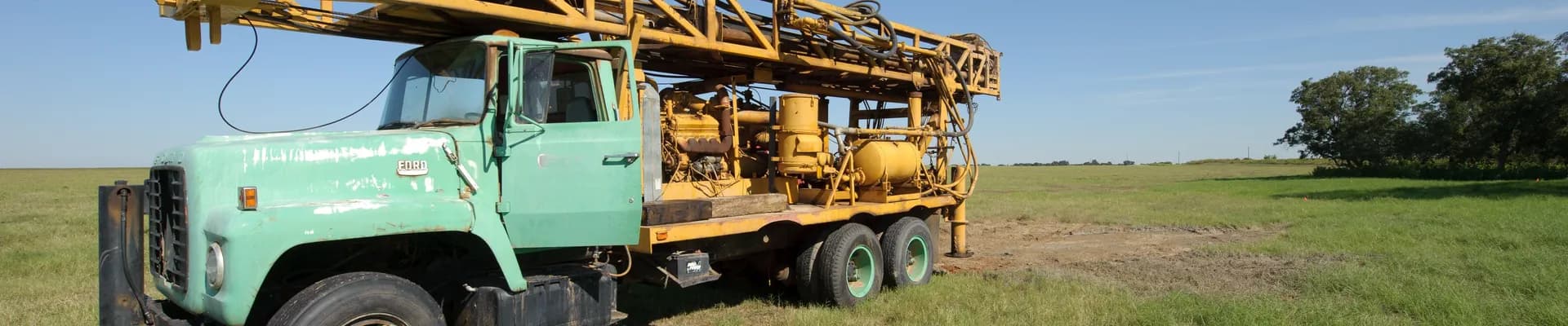 Well Drilling Buffalo crew working on a well drilling project